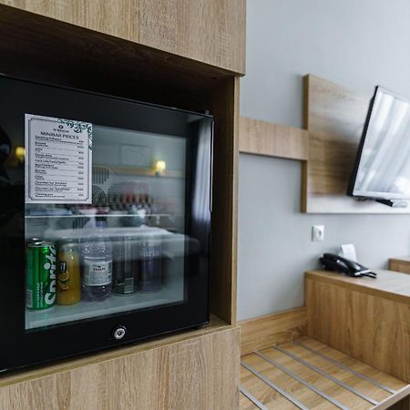 Park Hotel Al Bustan Shymkent Esterno foto