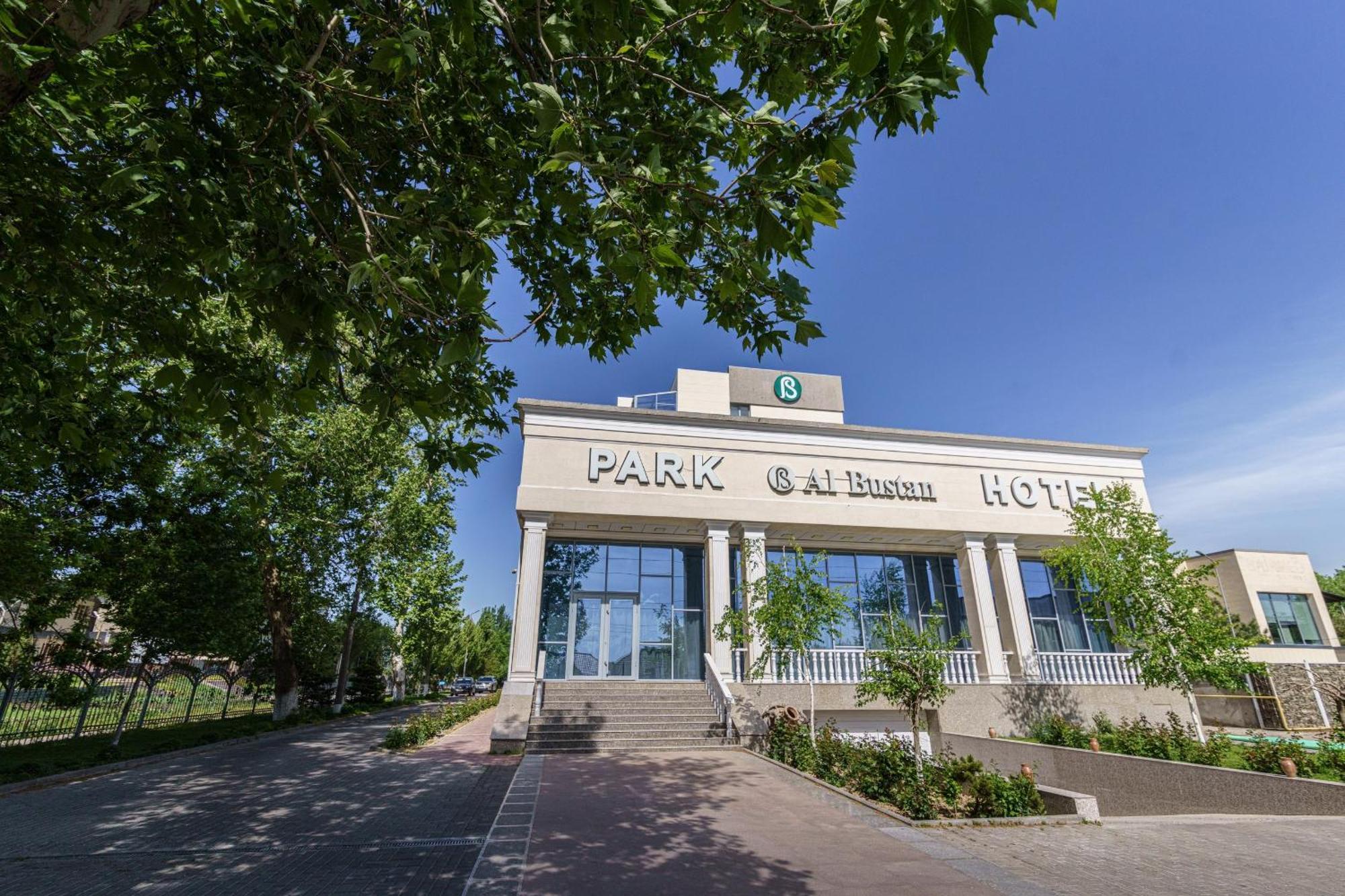 Park Hotel Al Bustan Shymkent Esterno foto